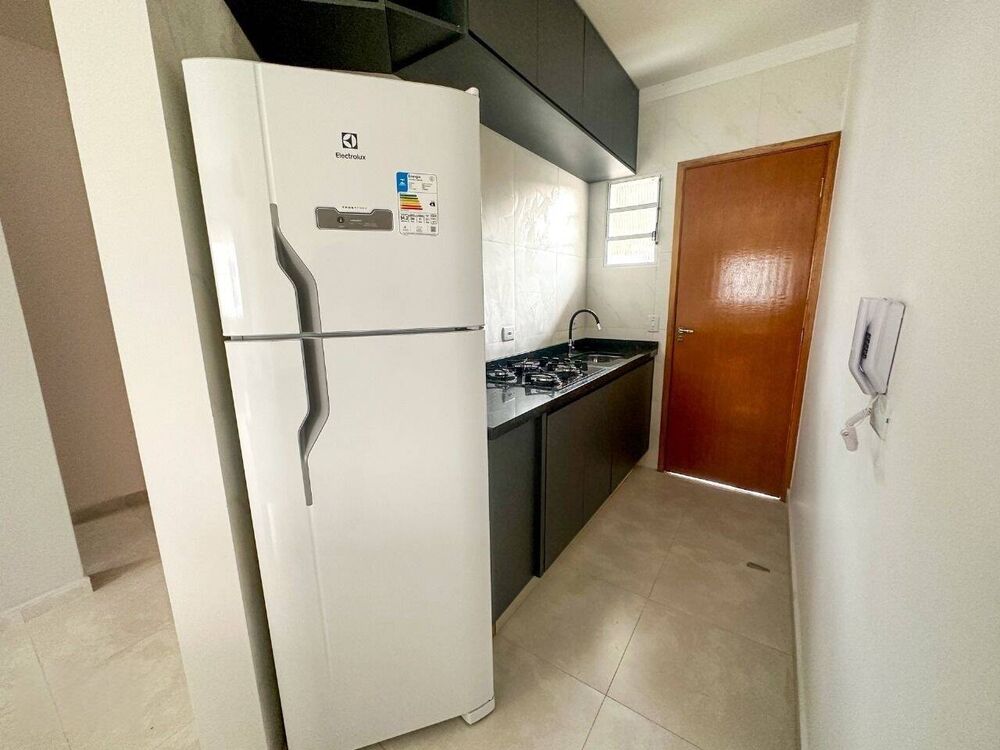 Casa à venda com 2 quartos, 50m² - Foto 5