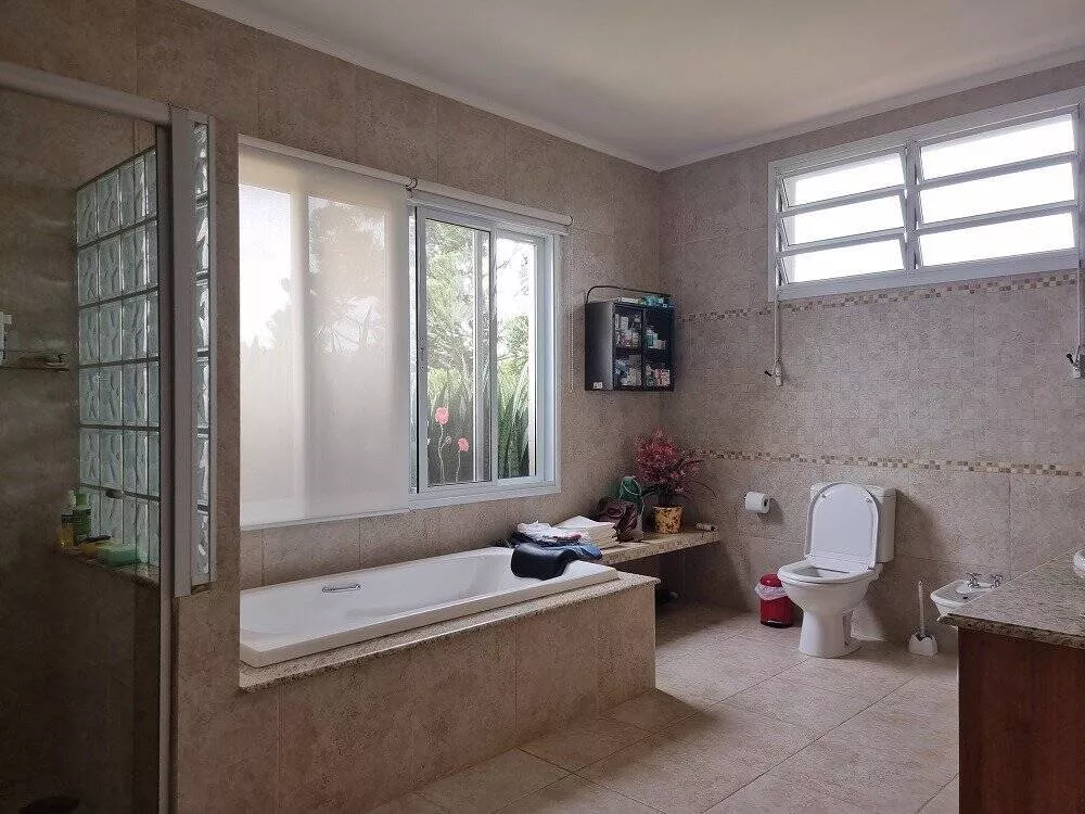 Casa de Condomínio à venda com 4 quartos, 350m² - Foto 3