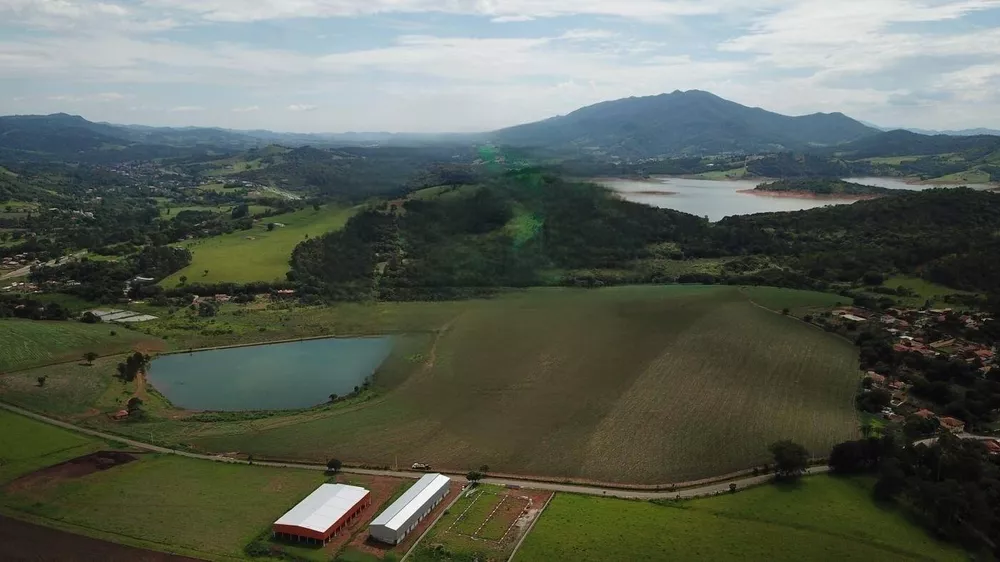 Terreno à venda, 938000m² - Foto 1