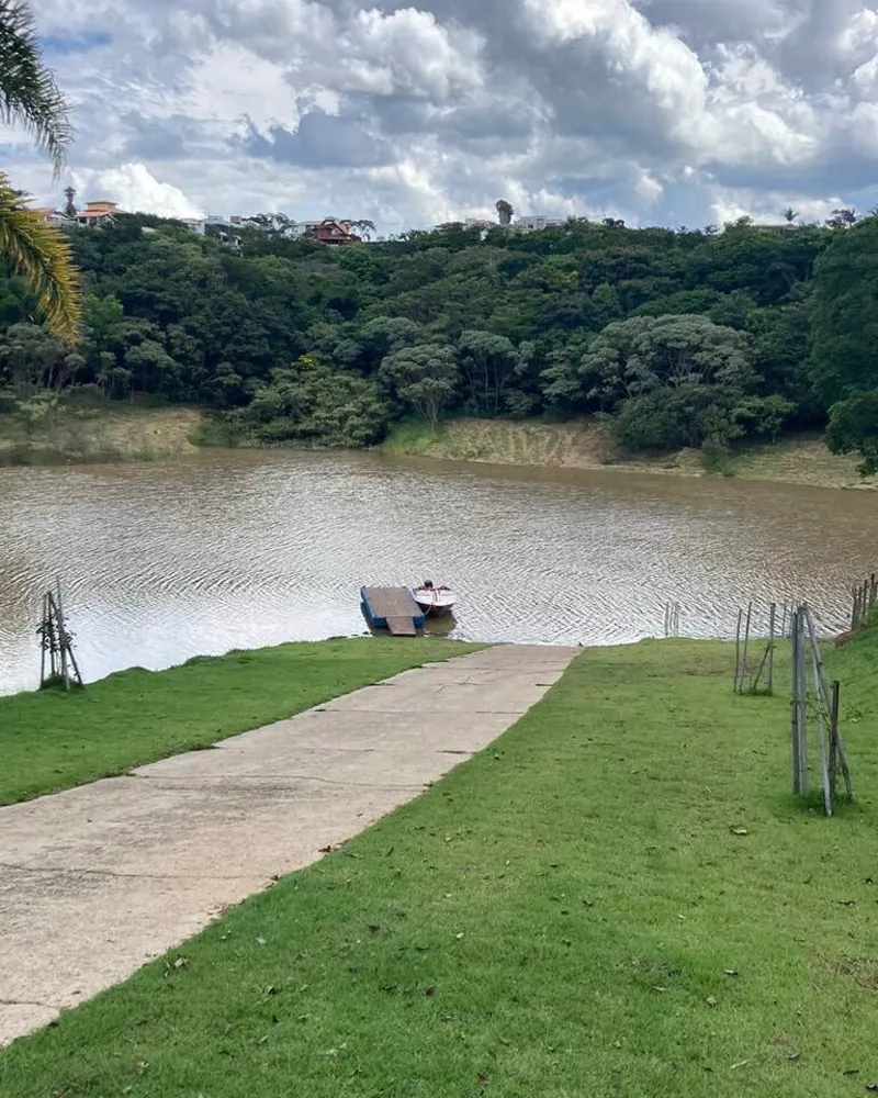 Fazenda à venda com 2 quartos, 350m² - Foto 4