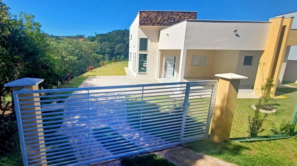 Casa de Condomínio à venda com 3 quartos, 187m² - Foto 2