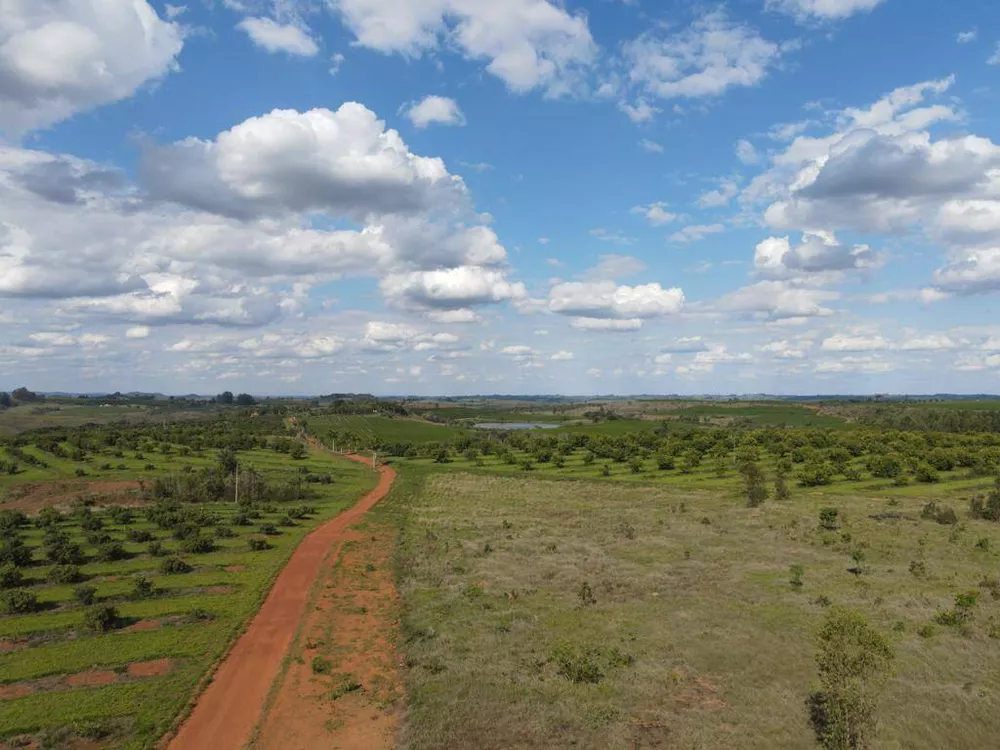 Fazenda à venda com 8 quartos, 399m² - Foto 2