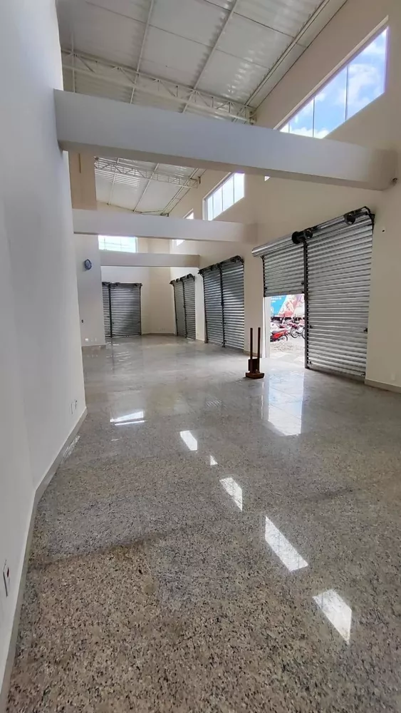 Depósito-Galpão-Armazém para alugar, 180m² - Foto 1