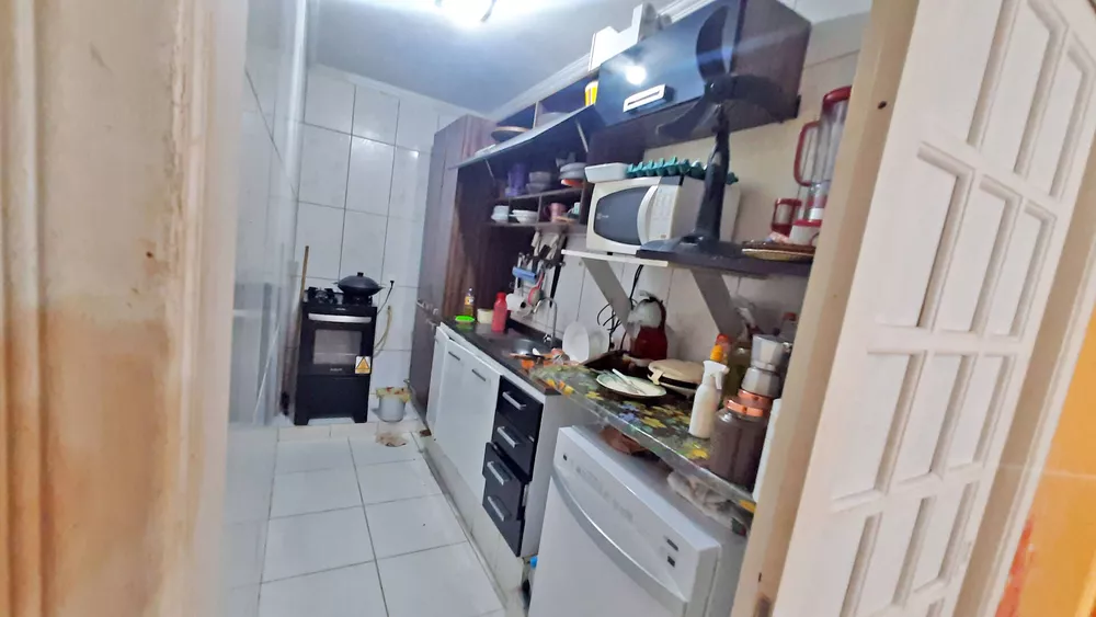 Casa à venda com 4 quartos, 300m² - Foto 7