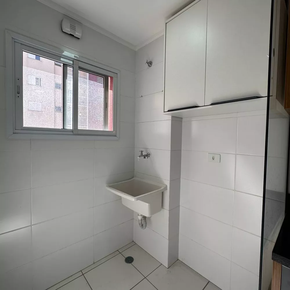 Apartamento para alugar com 3 quartos, 86m² - Foto 4