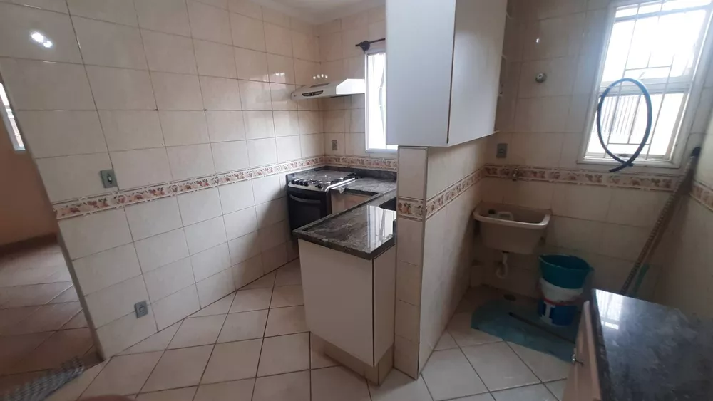 Apartamento à venda com 2 quartos, 57m² - Foto 3