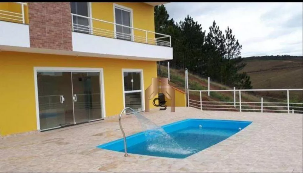 Fazenda à venda com 3 quartos, 1100m² - Foto 1