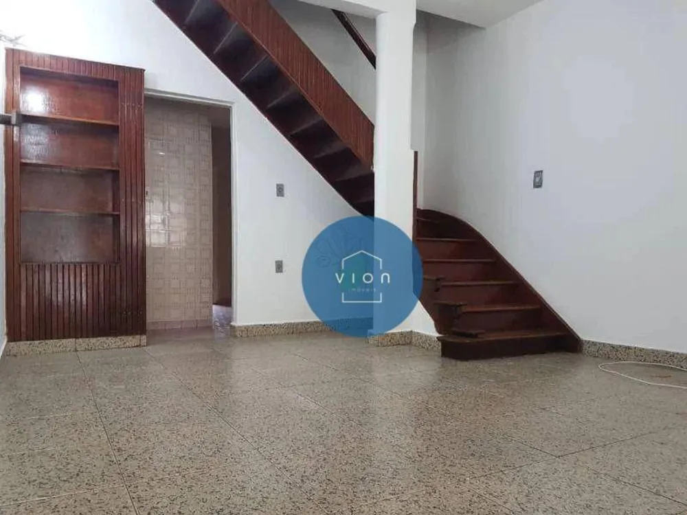 Casa, 2 quartos, 160 m² - Foto 1