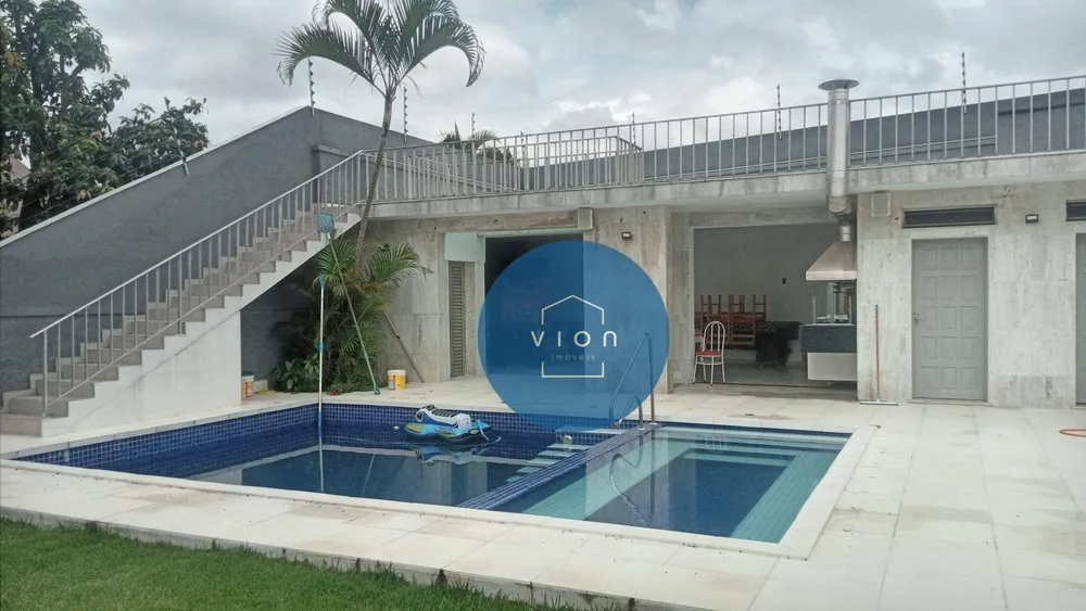 Casa, 3 quartos, 269 m² - Foto 1