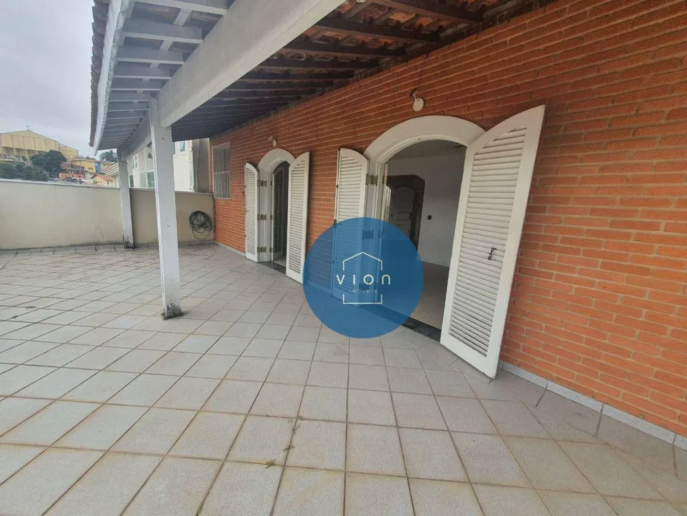 Casa, 4 quartos, 250 m² - Foto 2
