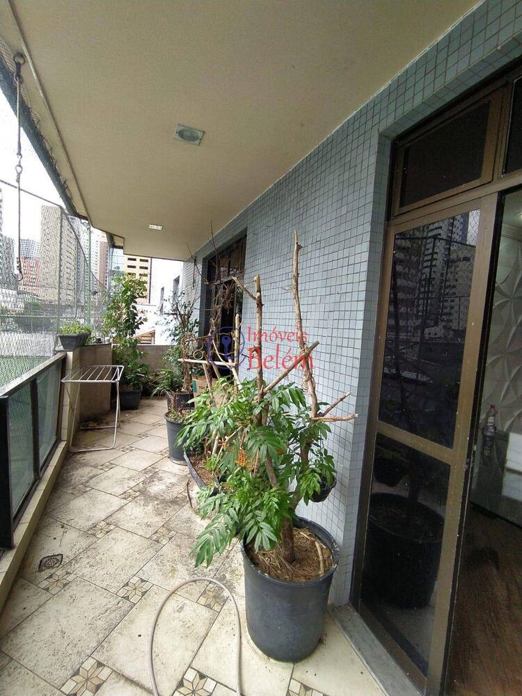 Apartamento à venda com 4 quartos, 280m² - Foto 2