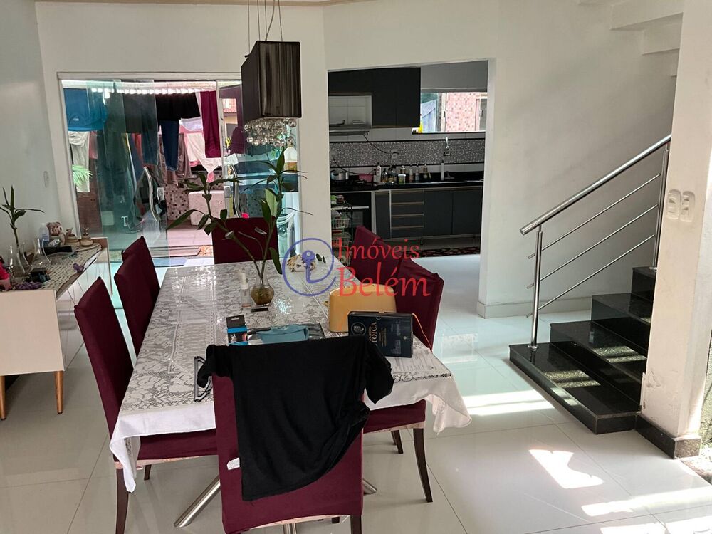 Casa à venda com 3 quartos, 243m² - Foto 5