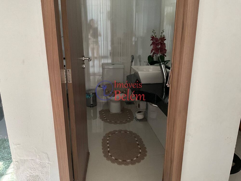 Casa à venda com 3 quartos, 243m² - Foto 6