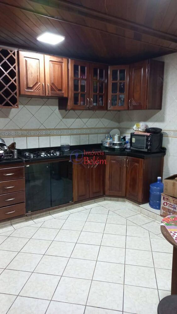 Casa à venda com 3 quartos, 200m² - Foto 4