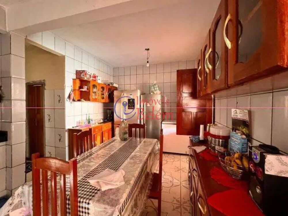 Casa à venda com 3 quartos, 265m² - Foto 7