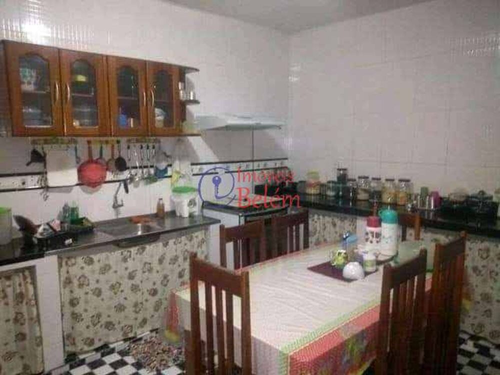 Casa à venda com 3 quartos, 100m² - Foto 5