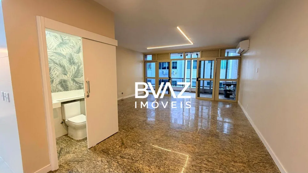 Apartamento, 3 quartos, 210 m² - Foto 2