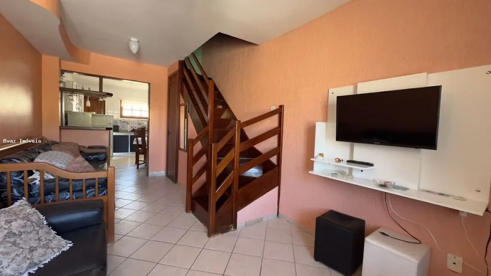 Casa, 2 quartos, 68 m² - Foto 1