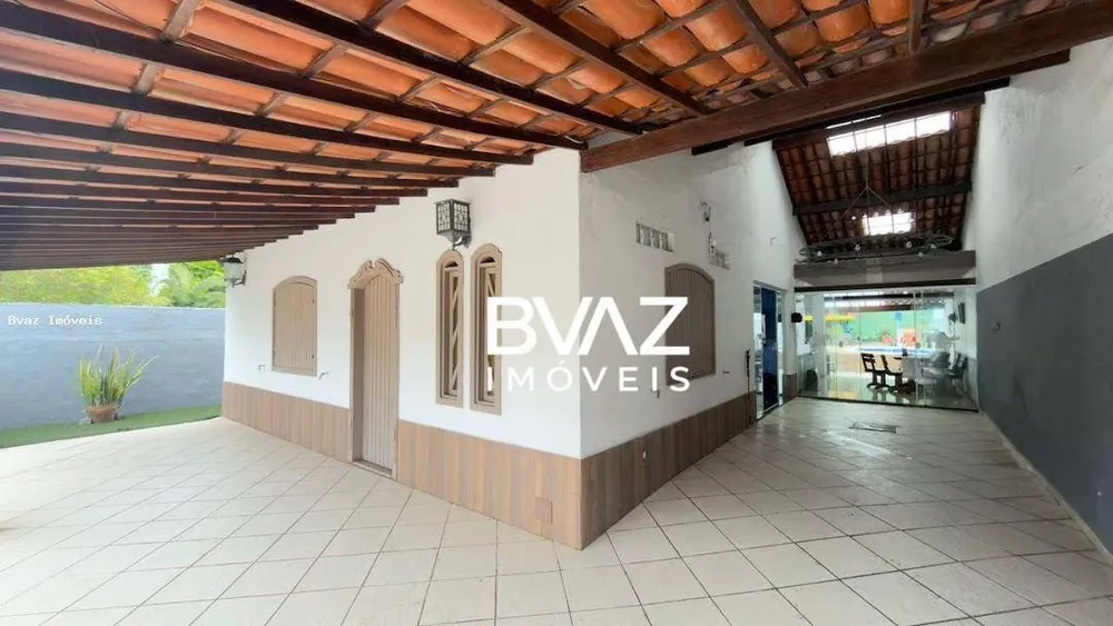 Casa, 5 quartos, 241 m² - Foto 1