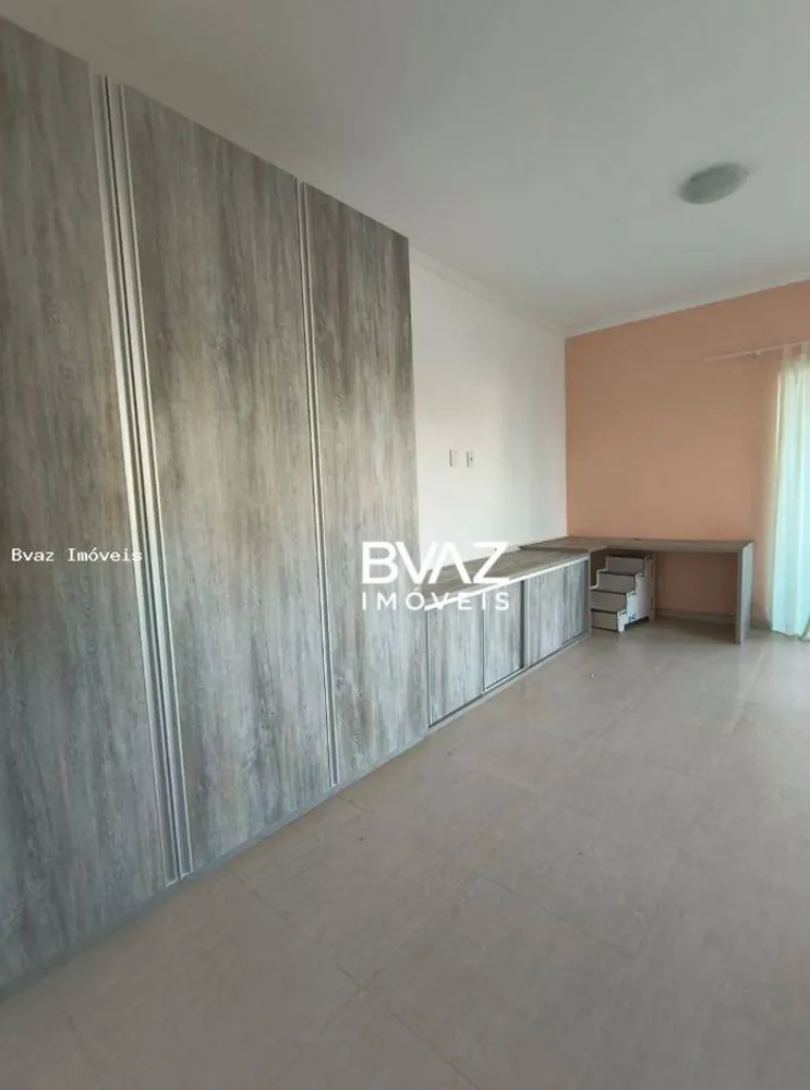 Casa, 4 quartos, 230 m² - Foto 13