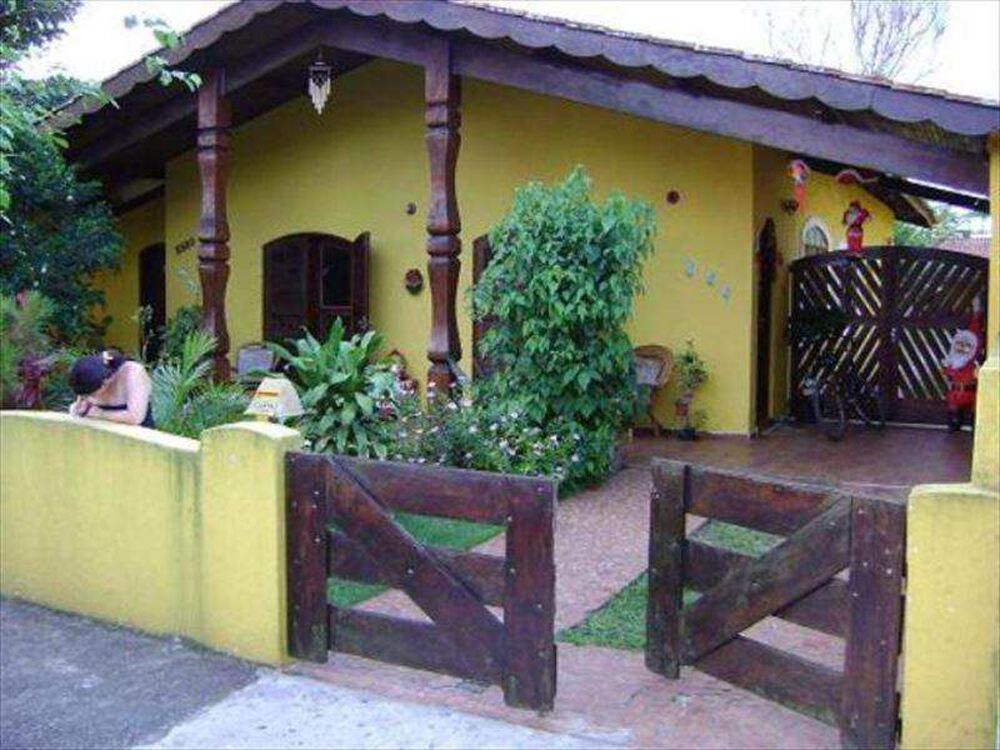 Casa, 3 quartos, 214 m² - Foto 1