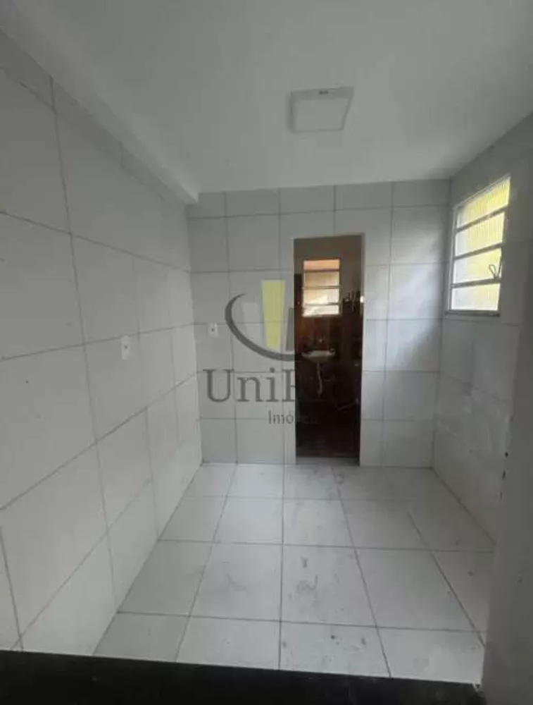 Casa, 2 quartos, 220 m² - Foto 7