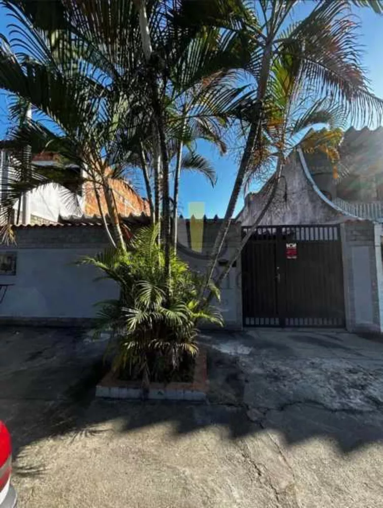 Casa, 2 quartos, 220 m² - Foto 1