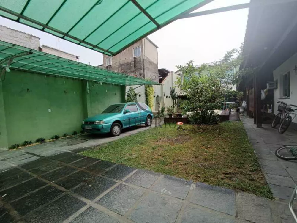 Casa, 5 quartos, 250 m² - Foto 16