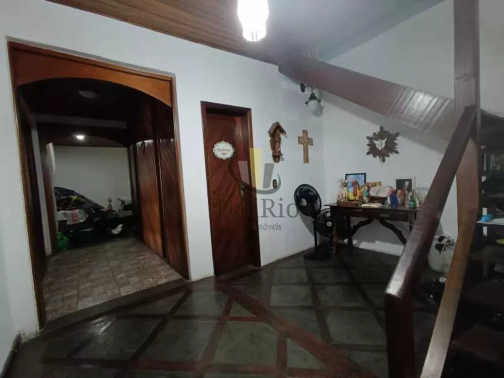 Casa, 5 quartos, 250 m² - Foto 2