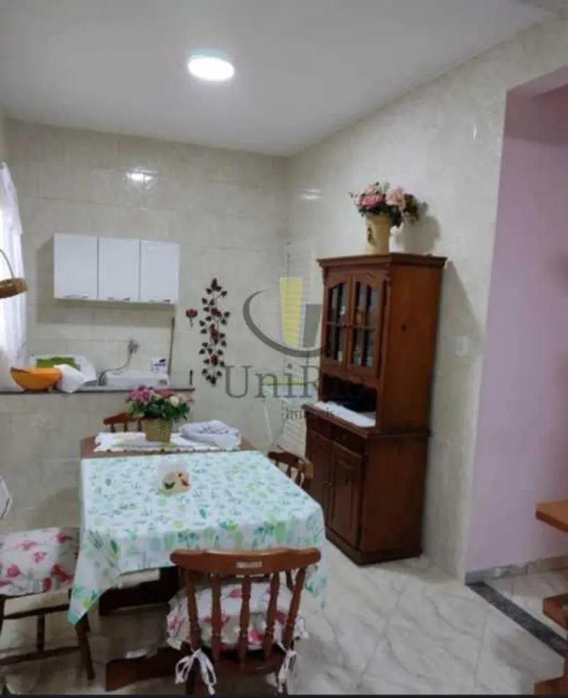 Casa, 2 quartos, 70 m² - Foto 13