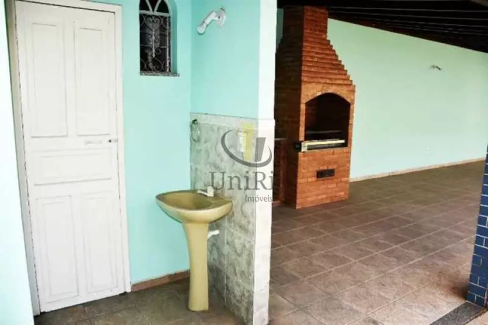 Casa, 3 quartos, 250 m² - Foto 13