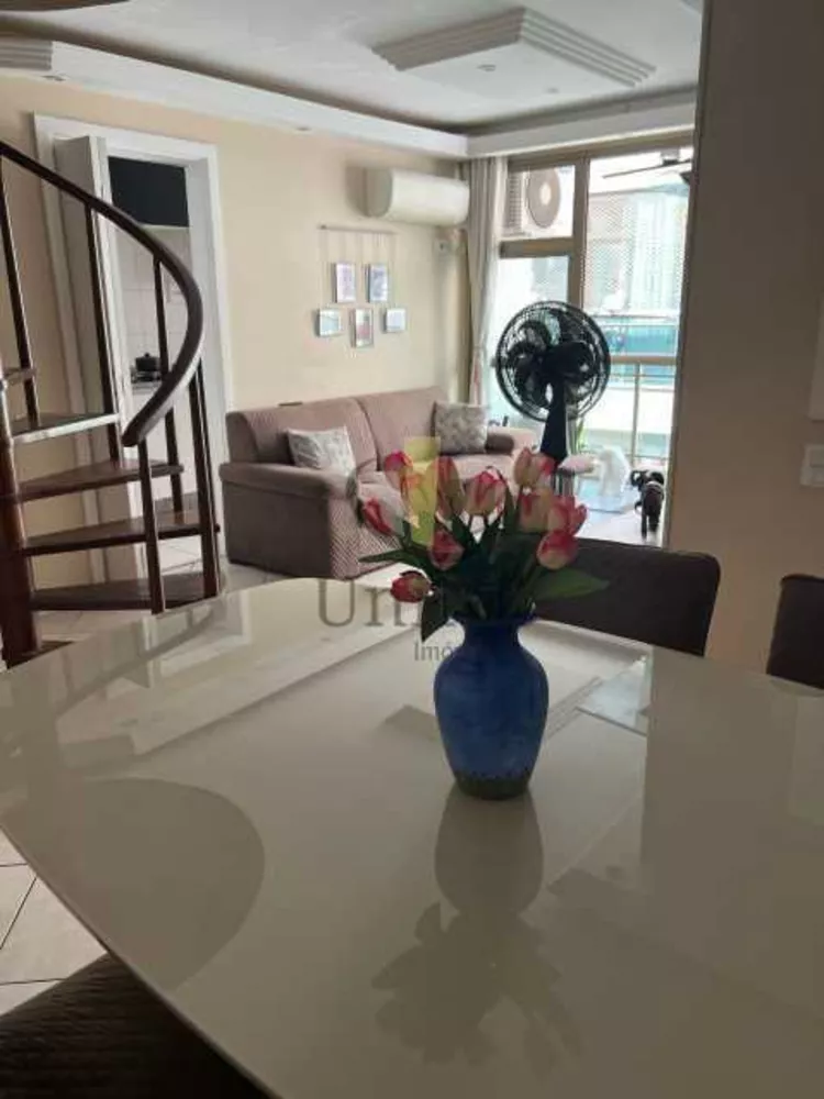 Cobertura, 4 quartos, 167 m² - Foto 2