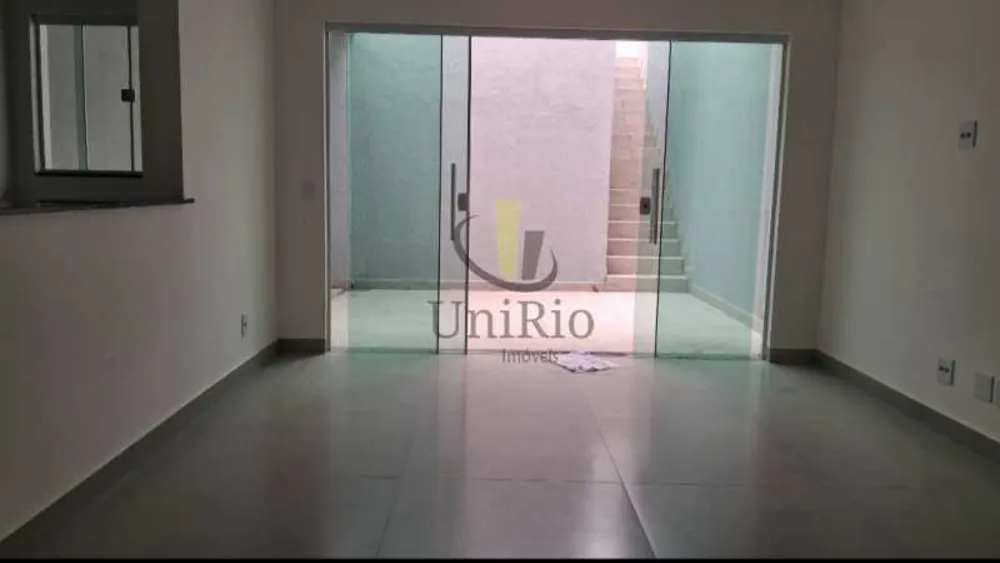 Casa, 3 quartos, 110 m² - Foto 1