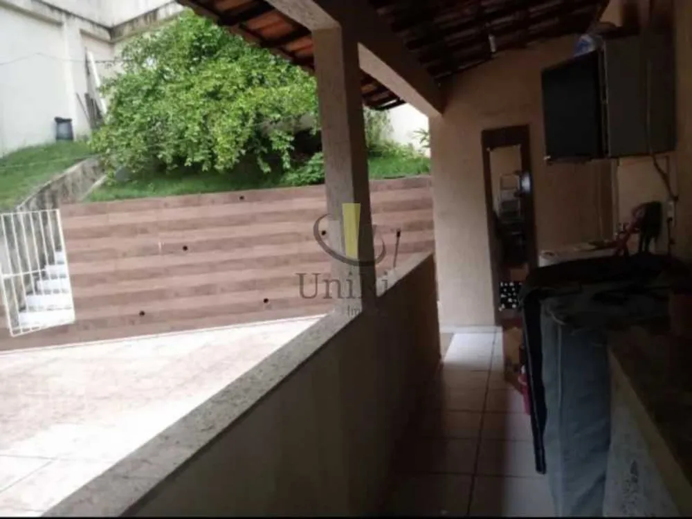 Casa, 5 quartos, 110 m² - Foto 3