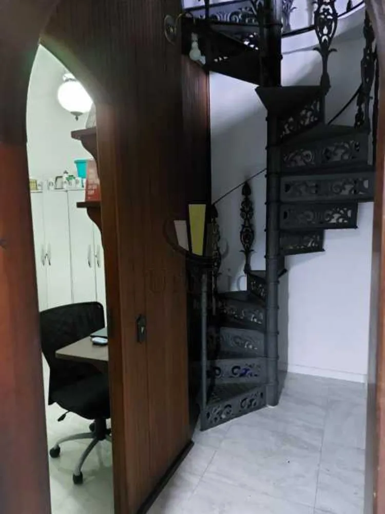 Casa, 4 quartos, 259 m² - Foto 8