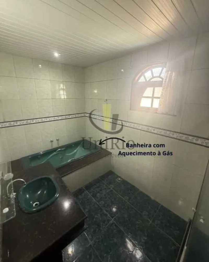Casa, 2 quartos, 240 m² - Foto 1