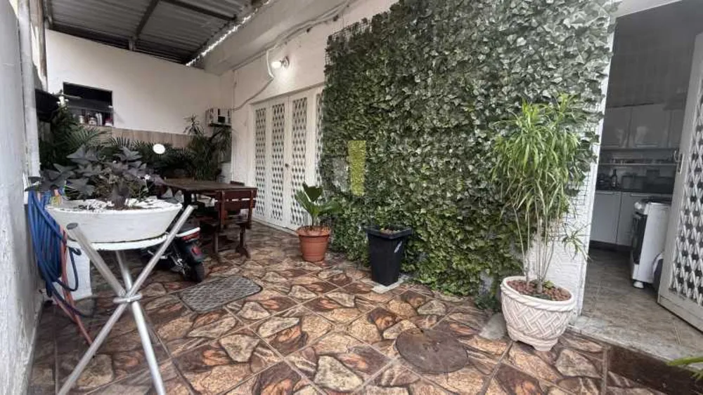 Casa, 4 quartos, 210 m² - Foto 1