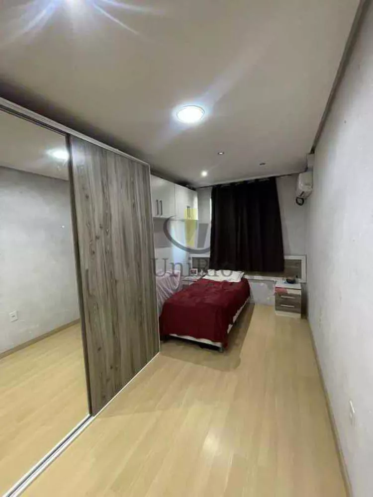 Casa, 2 quartos, 200 m² - Foto 1