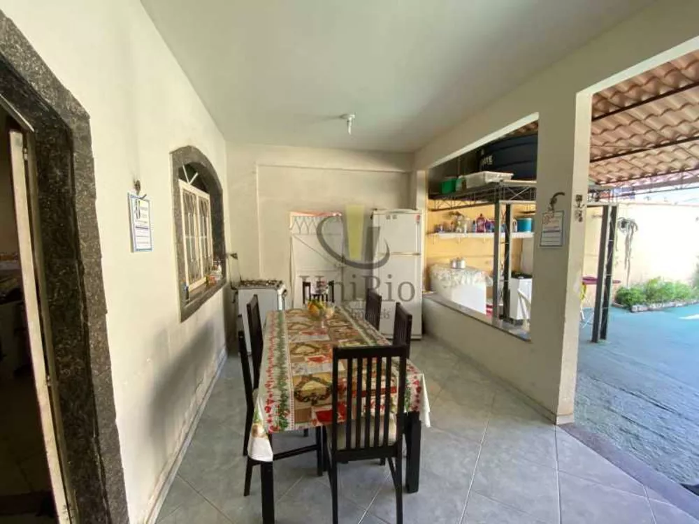 Casa, 2 quartos, 150 m² - Foto 1
