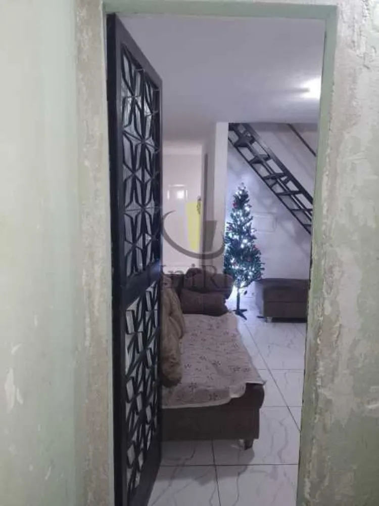 Casa, 3 quartos, 90 m² - Foto 1