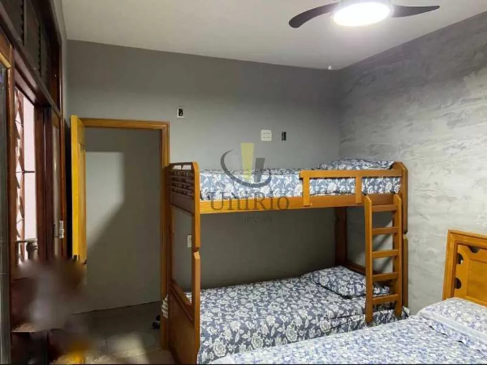 Casa, 4 quartos, 248 m² - Foto 3