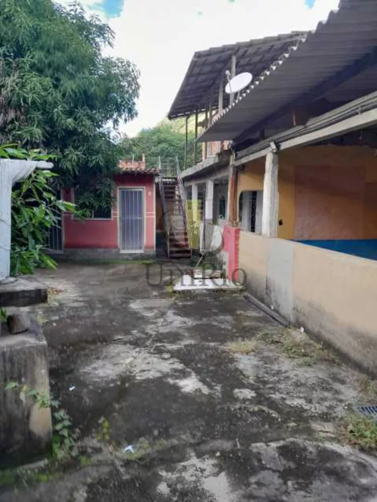 Casa, 2 quartos, 306 m² - Foto 1