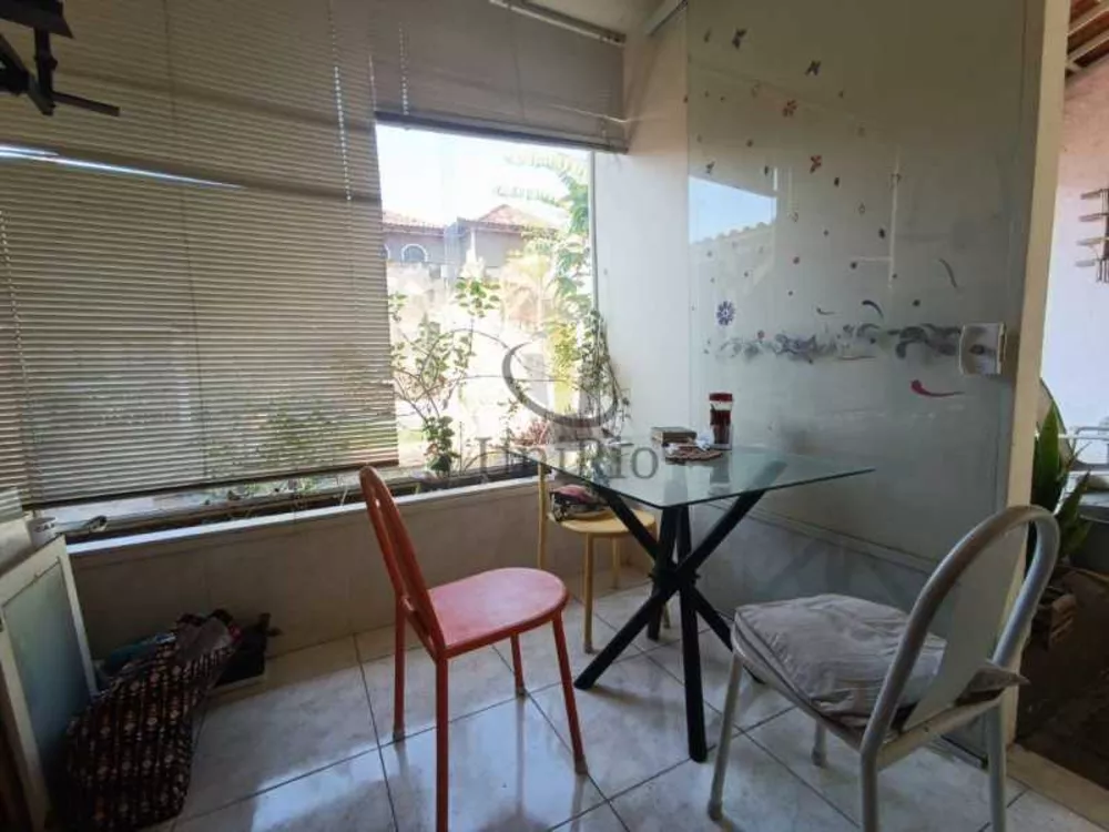 Casa, 4 quartos, 350 m² - Foto 24