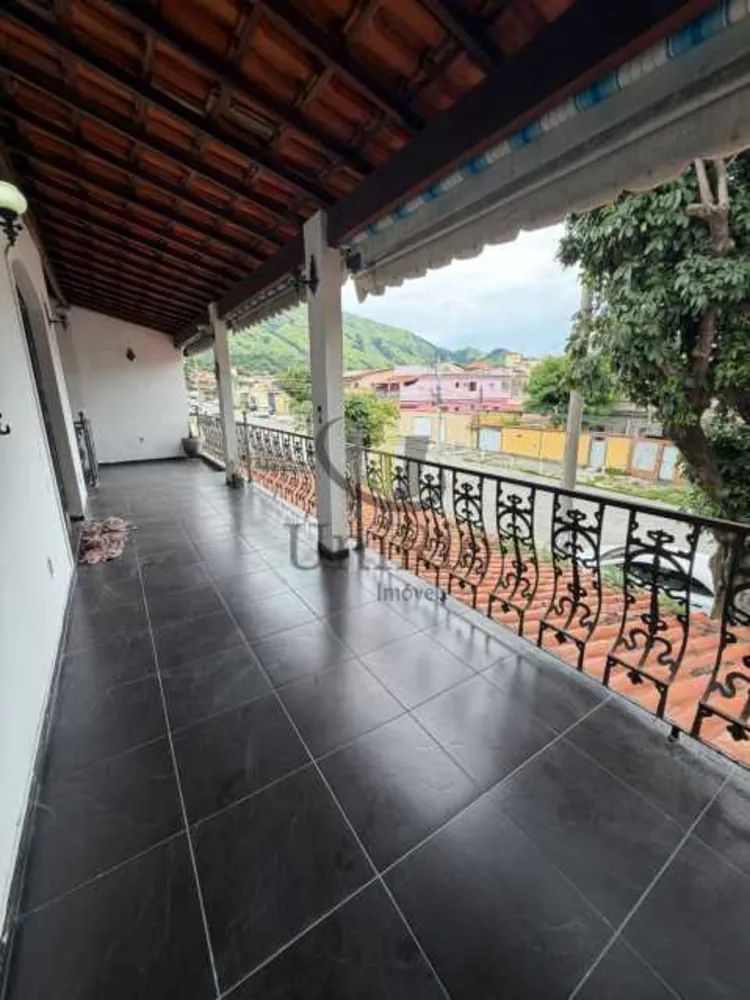 Casa, 4 quartos, 200 m² - Foto 19