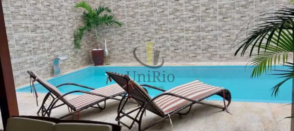 Casa, 4 quartos, 240 m² - Foto 9