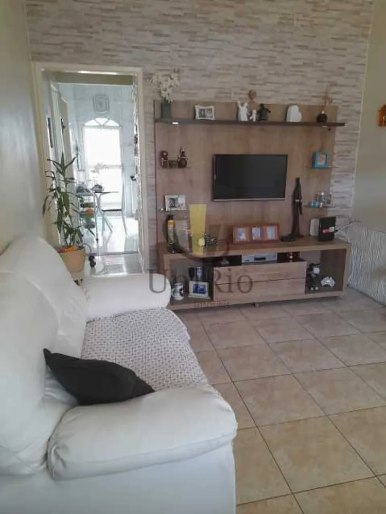 Casa, 4 quartos, 60 m² - Foto 1