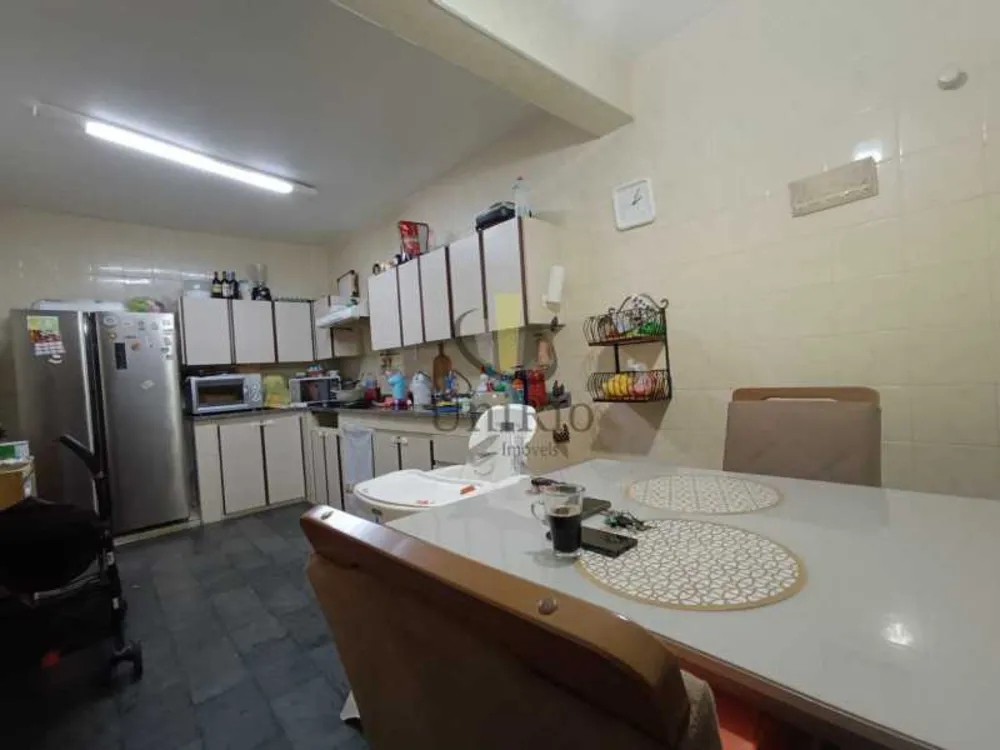 Casa, 5 quartos, 250 m² - Foto 13