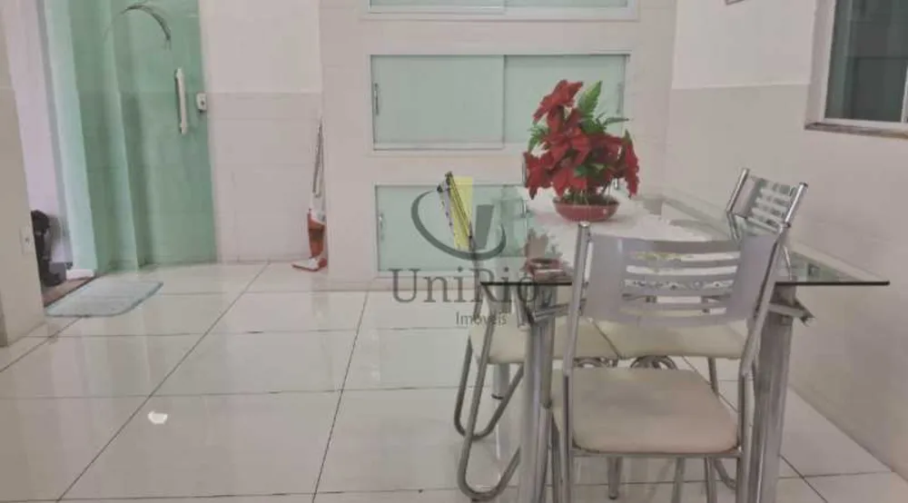 Casa, 3 quartos, 180 m² - Foto 2
