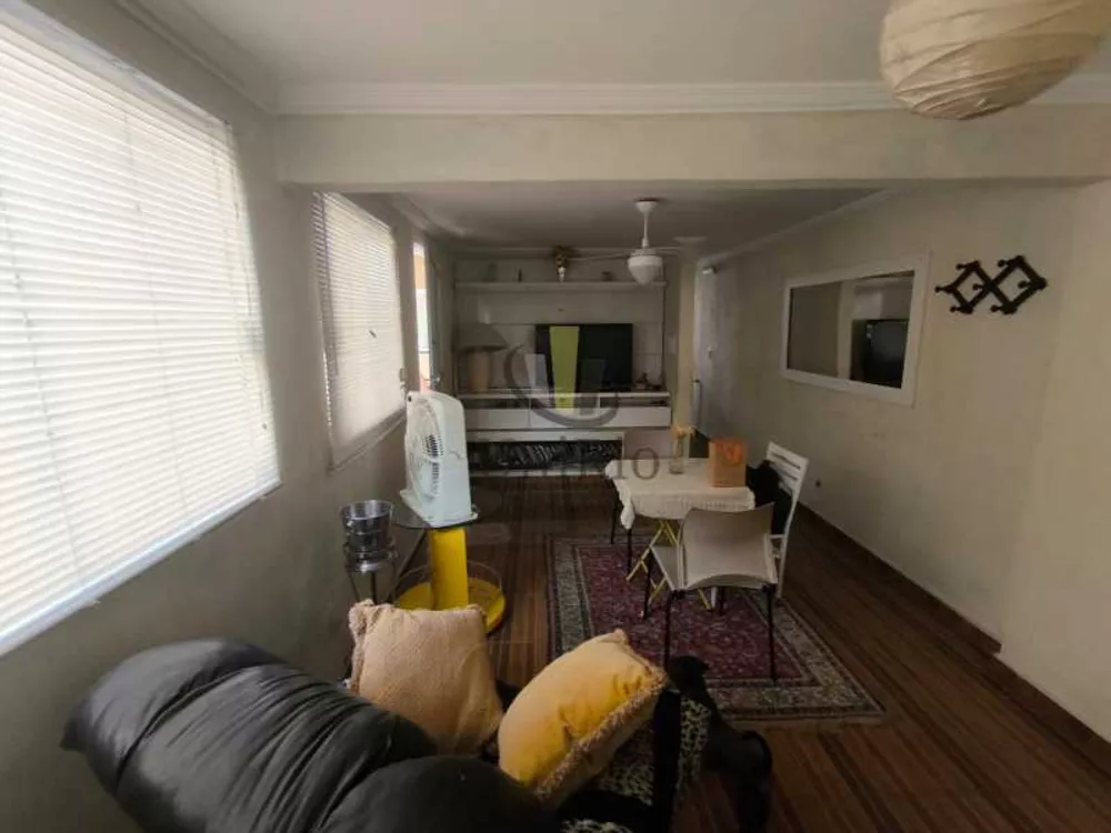 Casa, 3 quartos, 240 m² - Foto 15