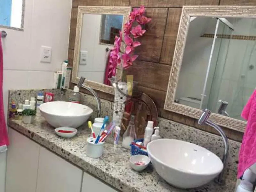 Casa, 3 quartos, 240 m² - Foto 24
